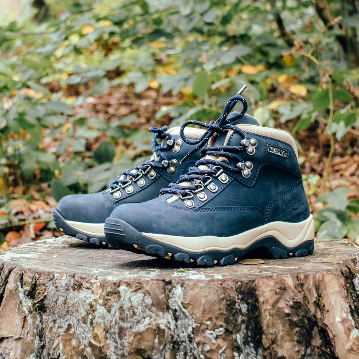 Durable and Stylish Leather Walking Boots from Northwest Territory